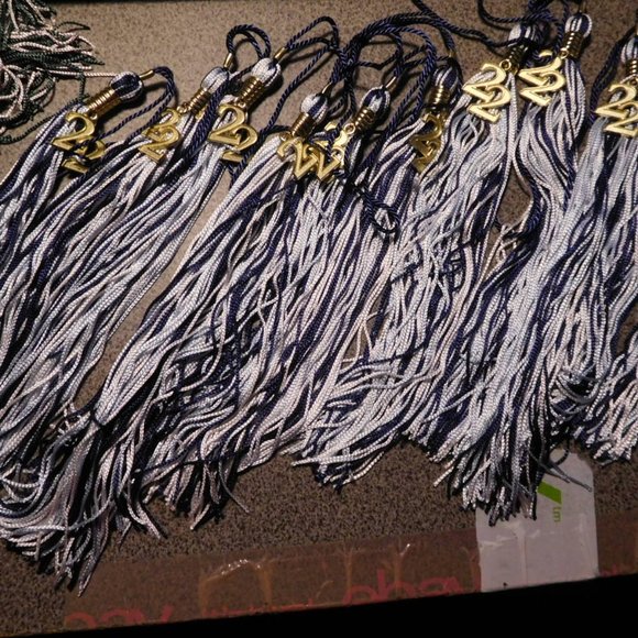 2022 MOTAR BOARD TASSLE GRADUATION NAVY LIGHT BLUE WHITE TASSEL TASSLE JOSTENS - Picture 1 of 4
